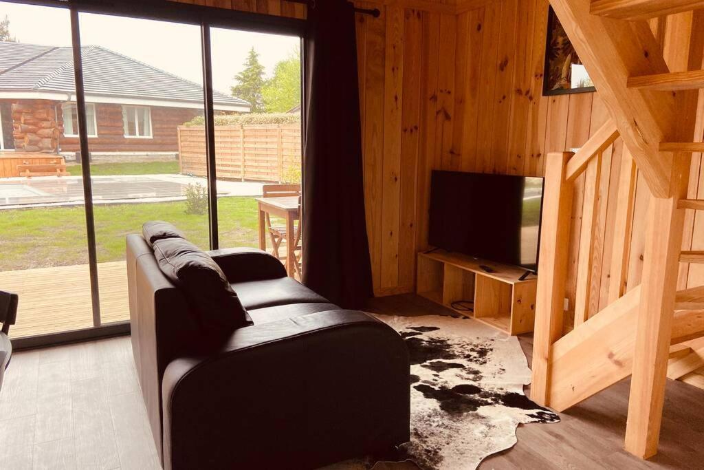 Chalet Montana - Au Cottage Du Medoc - Proche De Bordeaux Saint-Aubin-de-Médoc Zewnętrze zdjęcie